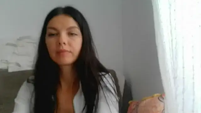 Lorivell online show from October 29, 2025, 2:19 pm