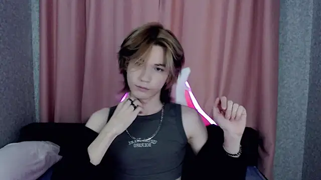 Snapshot of evan_reinhart chatting on October 7, 2025, 7:55 pm evan reinhart online show from October 7, 2025, 7:55 pm