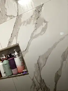 Snapshot of Moisesjrtapia chatting on October 11, 2025, 5:28 am Moisesjrtapia online show from October 11, 2025, 5:28 am