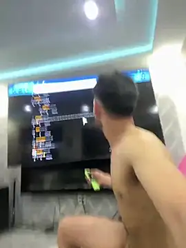 Moisesjrtapia online show from March 9, 2026, 2:48 am