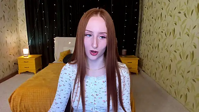 TwilightSerena online show from February 2, 2026, 5:44 pm