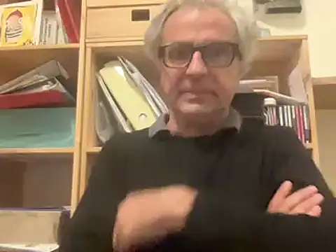 chtentation online show from November 25, 2025, 4:18 pm