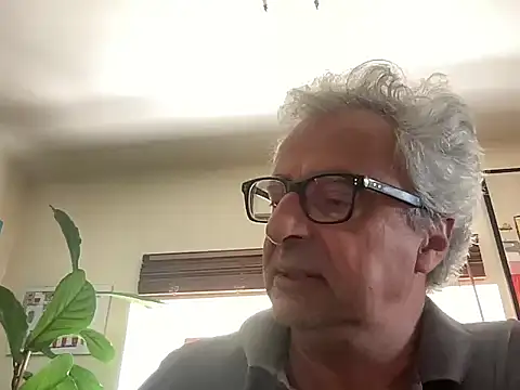 Snapshot of chtentation chatting on May 9, 2026, 10:09 am chtentation online show from May 9, 2026, 10:09 am