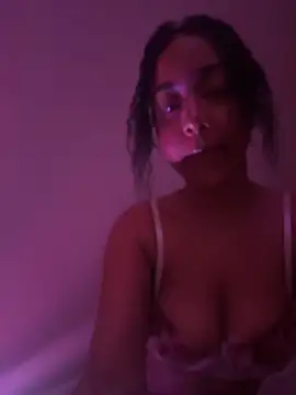 DarkFantisyxx online show from October 5, 2025, 9:13 pm