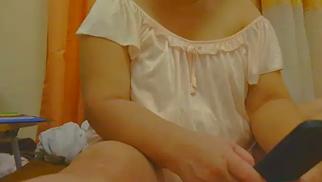 Snapshot of Kimkhaepretty chatting on October 18, 2025, 2:29 pm Kimkhaepretty online show from October 18, 2025, 2:29 pm