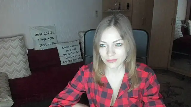 Tiffany Bates online show from March 18, 2026, 3:20 am