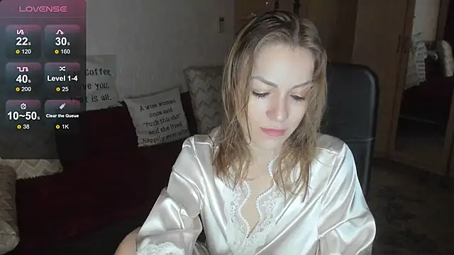 Tiffany Bates online show from May 11, 2026, 3:34 am