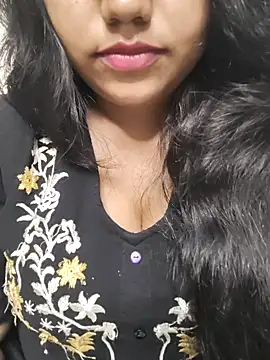 Snapshot of Miss_Rose__ chatting on October 2, 2025, 4:47 pm Miss Rose online show from October 2, 2025, 4:47 pm