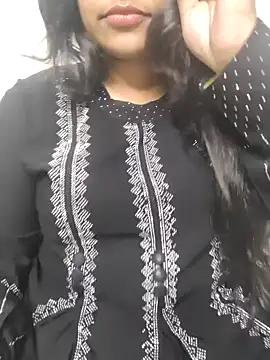 Snapshot of Miss_Rose__ chatting on October 6, 2025, 5:10 pm Miss Rose online show from October 6, 2025, 5:10 pm