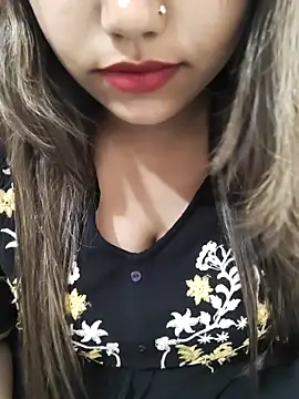 Snapshot of Miss_Rose__ chatting on November 4, 2025, 6:29 pm Miss Rose online show from November 4, 2025, 6:29 pm