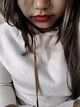 Miss Rose   online show from January 7, 2026, 6:38 am