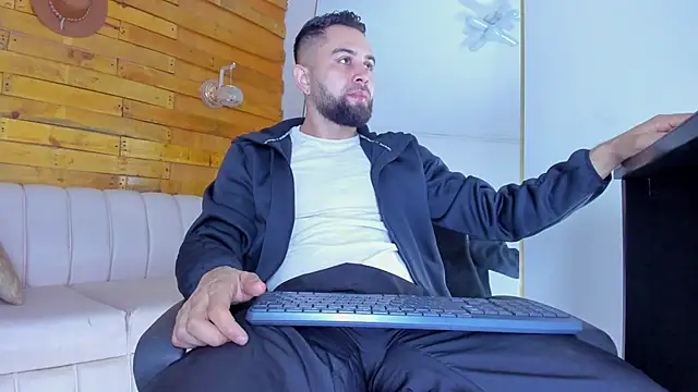 ted montoya online show from October 28, 2025, 10:52 am