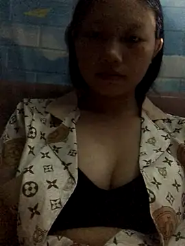 Snapshot of khatvong chatting on October 12, 2025, 4:28 pm khatvong online show from October 12, 2025, 4:28 pm