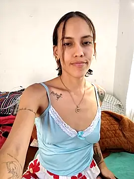 Snapshot of Lilo-skinny chatting on October 19, 2025, 9:59 pm Lilo-skinny online show from October 19, 2025, 9:59 pm