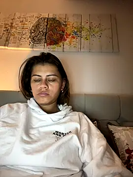 anna evans09 online show from September 30, 2025, 11:48 am