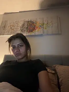 anna evans09 online show from October 17, 2025, 10:29 am