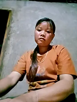 Snapshot of Samyy_xx chatting on October 3, 2025, 12:35 pm Samyy xx online show from October 3, 2025, 12:35 pm