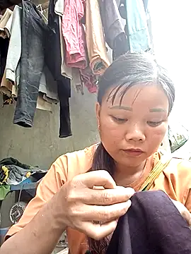 Snapshot of Samyy_xx chatting on October 4, 2025, 3:59 am Samyy xx online show from October 4, 2025, 3:59 am