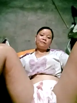 Snapshot of Samyy_xx chatting on October 29, 2025, 12:29 pm Samyy xx online show from October 29, 2025, 12:29 pm