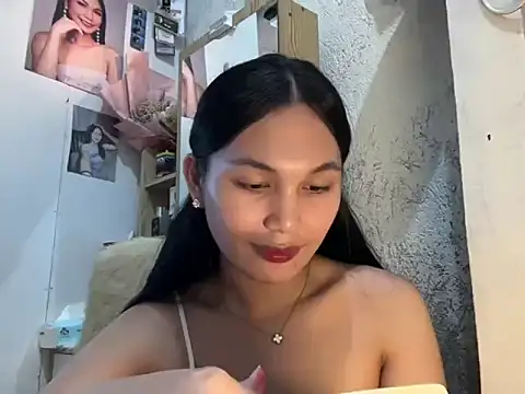 FelicityLincoln online show from April 8, 2026, 7:30 am