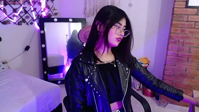 Snapshot of isa_bunny18 chatting on November 6, 2025, 11:15 pm isa bunny18 online show from November 6, 2025, 11:15 pm