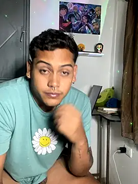 AaronMars  online show from October 9, 2025, 2:42 am