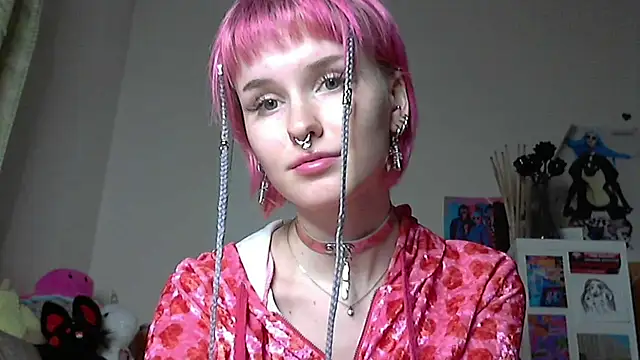 Snapshot of Paradoxy_ chatting on March 5, 2026, 8:27 pm Paradoxy online show from March 5, 2026, 8:27 pm