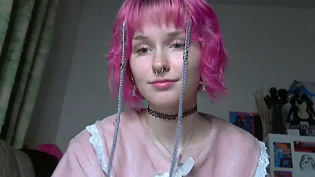 Snapshot of Paradoxy_ chatting on March 22, 2026, 8:34 pm Paradoxy online show from March 22, 2026, 8:34 pm