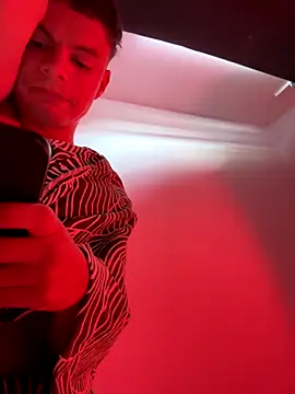 Snapshot of Gabrielrdsouza chatting on September 29, 2025, 10:53 am Gabrielrdsouza online show from September 29, 2025, 10:53 am