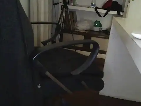 Snapshot of domruanbr chatting on October 9, 2025, 3:10 pm domruanbr online show from October 9, 2025, 3:10 pm