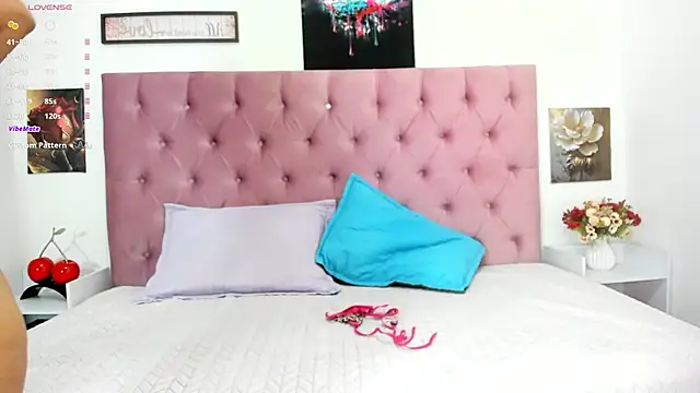 Snapshot of Greicy_wish chatting on November 5, 2025, 1:44 pm Greicy wish online show from November 5, 2025, 1:44 pm