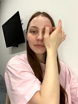 Im Regina online show from November 7, 2025, 5:35 pm