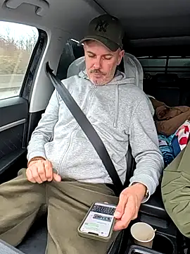 Snapshot of Young_Arab_and_Gay_Daddy chatting on November 15, 2025, 1:18 pm Young Arab and Gay Daddy online show from November 15, 2025, 1:18 pm