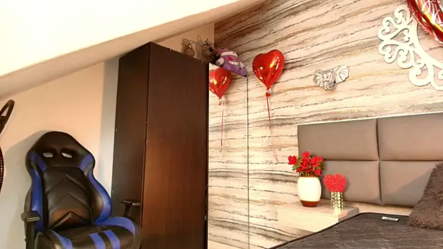 Lovers 21 online show from February 17, 2026, 3:36 am