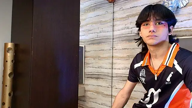 Lovers 21 online show from March 10, 2026, 4:06 am