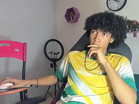 xion ez online show from October 24, 2025, 6:59 pm