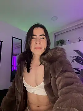 emilycolte online show from November 8, 2025, 3:29 am