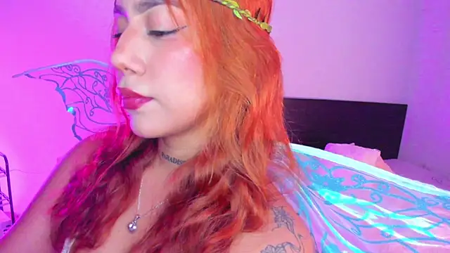 Snapshot of Ivy_Foox_ chatting on October 31, 2025, 7:37 pm Ivy Foox online show from October 31, 2025, 7:37 pm