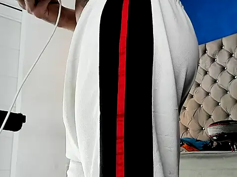 Snapshot of Kevinfox23cms chatting on September 28, 2025, 9:09 pm Kevinfox23cms online show from September 28, 2025, 9:09 pm