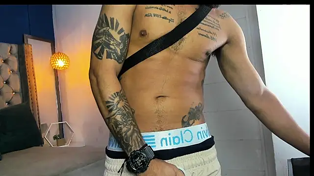 Snapshot of Kevinfox23cms chatting on October 22, 2025, 8:03 am Kevinfox23cms online show from October 22, 2025, 8:03 am