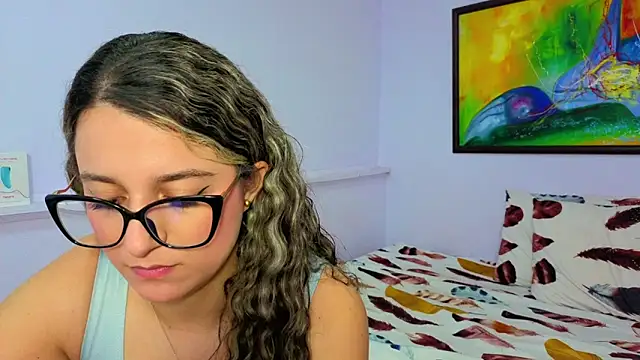 katiaa lovv online show from March 21, 2026, 3:04 pm