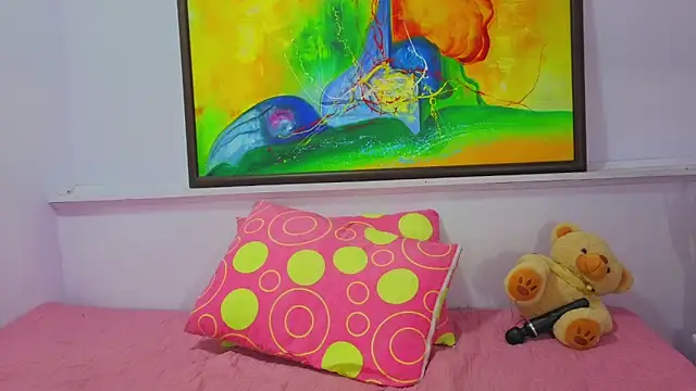Snapshot of katiaa_lovv chatting on May 16, 2026, 7:56 pm katiaa lovv online show from May 16, 2026, 7:56 pm