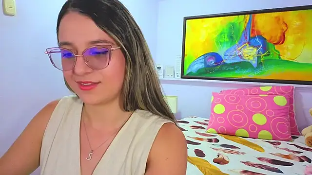 katiaa lovv online show from August 3, 2026, 3:16 am