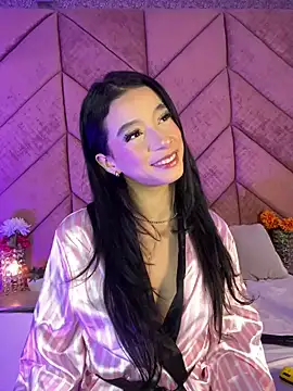 ChloeRosses online show from May 9, 2026, 12:10 pm