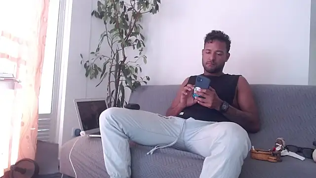 Orlando horny online show from September 25, 2025, 8:56 pm