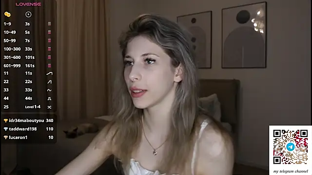 Snapshot of magnificent_Destiny chatting on March 6, 2026, 6:48 pm magnificent Destiny online show from March 6, 2026, 6:48 pm