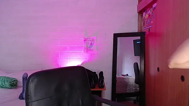 Amy66 online show from March 31, 2026, 8:09 pm