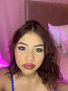 Snapshot of Mia_Valmont chatting on October 4, 2025, 11:41 am Mia Valmont online show from October 4, 2025, 11:41 am