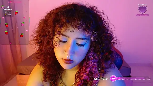 Snapshot of BlueeVelvet chatting on November 7, 2025, 11:05 pm BlueeVelvet online show from November 7, 2025, 11:05 pm