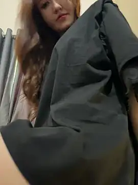 Quynhbabysexy online show from June 29, 2026, 7:03 am